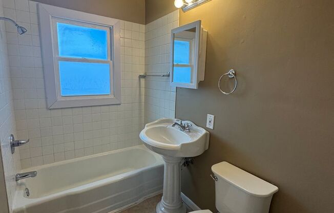 3 beds, 1 bath, $1,795