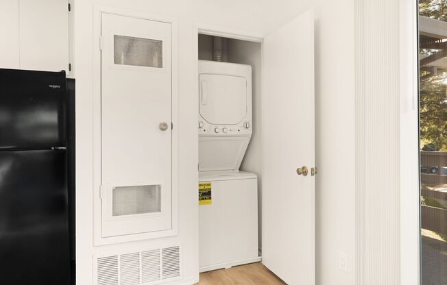 1 bed, 1 bath, 669 sqft, $1,495, Unit 006