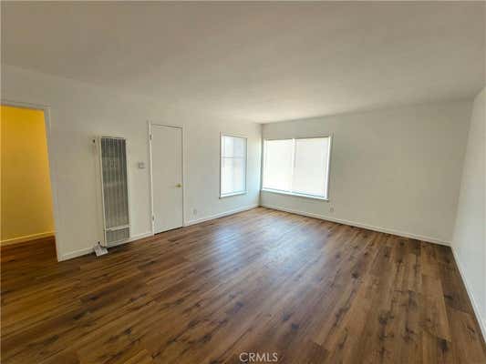 2 beds, 1 bath, 900 sqft, $2,050