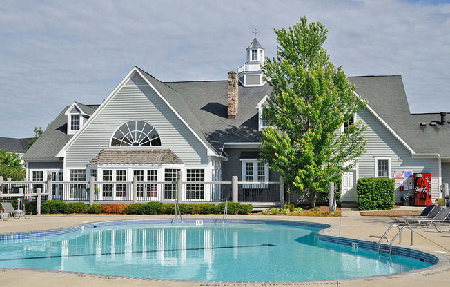 Swimming Pool with Sundeck at Portsmouth Apartments, Michigan, 48377