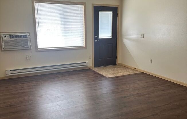 2 beds, 2 baths, 1,200 sqft, $1,495, Unit 3717-108