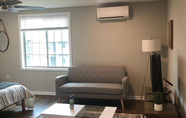 Studio, 1 bath, 500 sqft, $850, Unit G 205