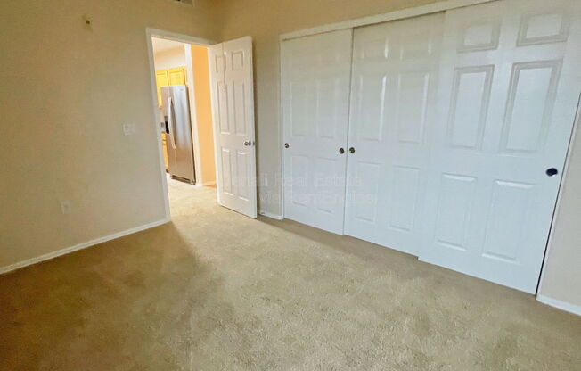 3 beds, 2 baths, 1,286 sqft, $1,695, Unit Apt 2120