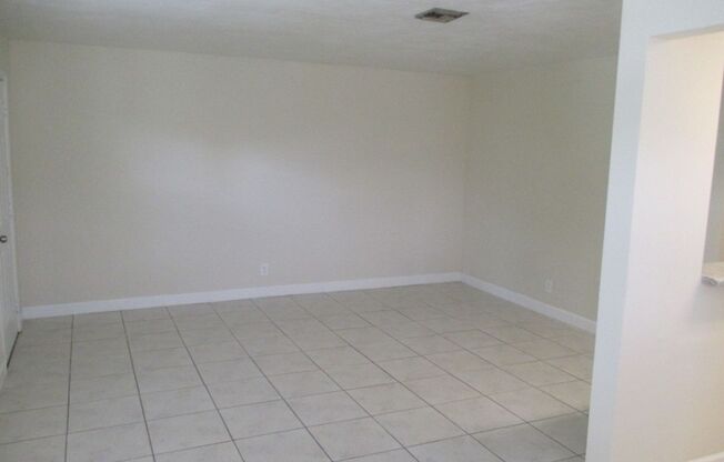 ROYAL PALM APARTMENTS