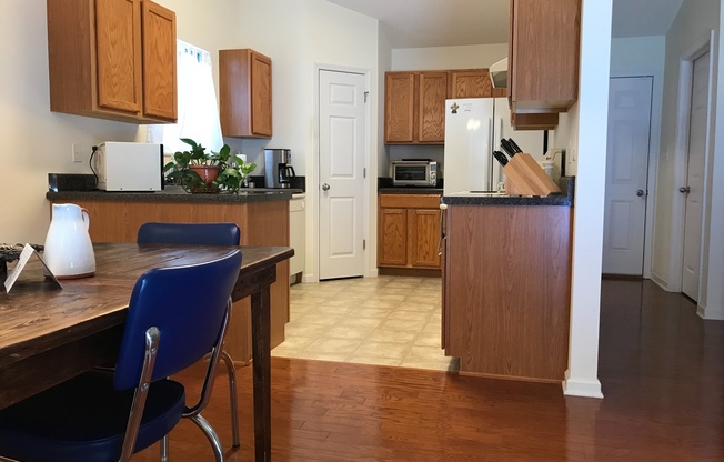 3 beds, 2 baths, $1,900