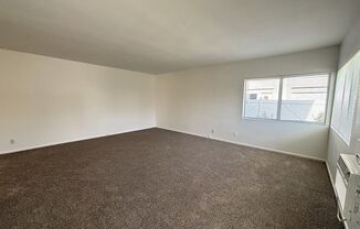 1 bed, 1 bath, 700 sqft, $1,650, Unit 525