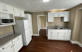 2 beds, 1 bath, $1,495