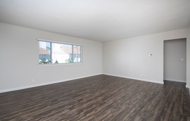 3 beds, 2 baths, 1,180 sqft, $3,495, Unit 65-07