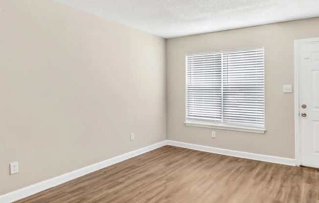 2 beds, 1.5 baths, 915 sqft, $1,400, Unit MC 109
