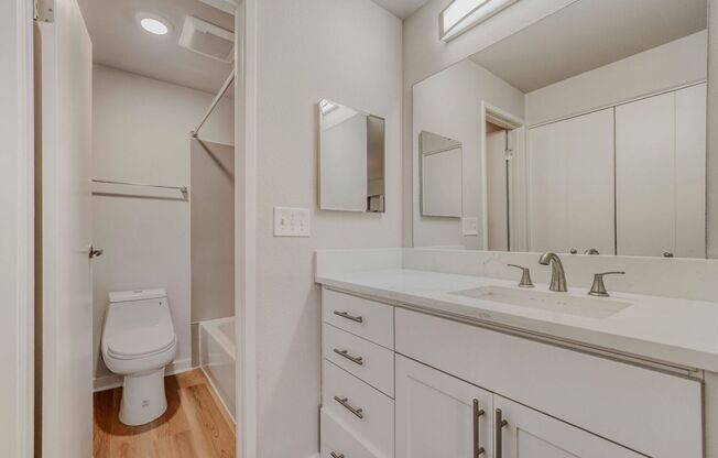 2 beds, 2 baths, 1,000 sqft, $2,495, Unit Unit B302