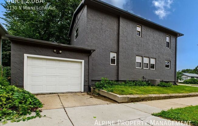 1130 N MINNESOTA AVE