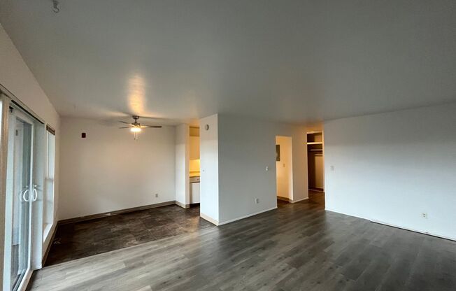 2 beds, 1.5 baths, 825 sqft, $1,750, Unit 208