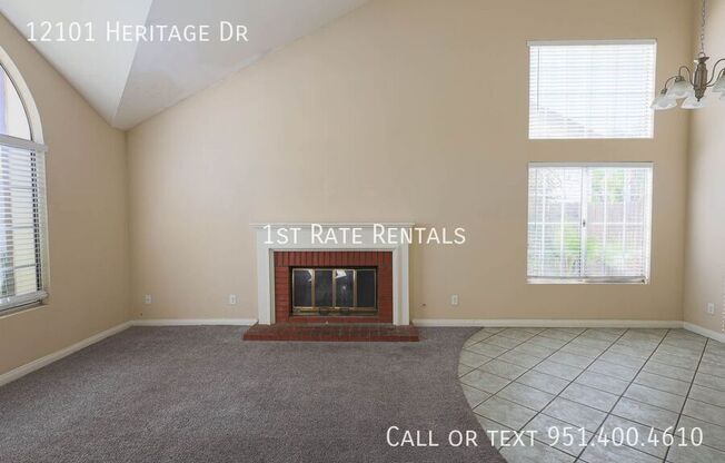 12101 HERITAGE DR