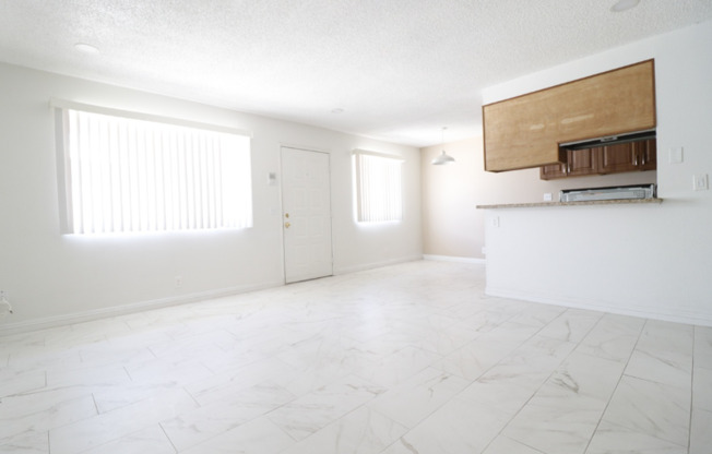 13576 Algonquin Rd