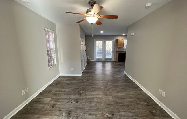 3 beds, 2.5 baths, 1,165 sqft, $1,895, Unit 831