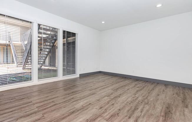 1 bed, 1 bath, 750 sqft, $1,375