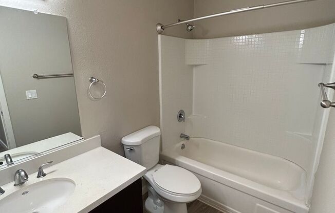 1 bed, 1 bath, 550 sqft, $1,600, Unit 47