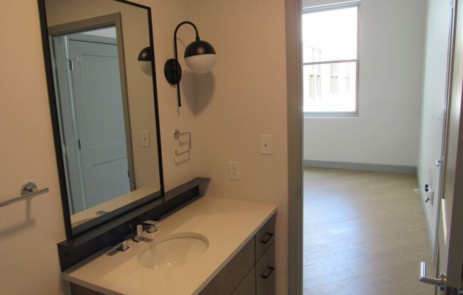 1 bed, 1 bath, $1,500, Unit unit 420