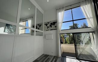 1 bed, 1 bath, 660 sqft, $3,090, Unit 317