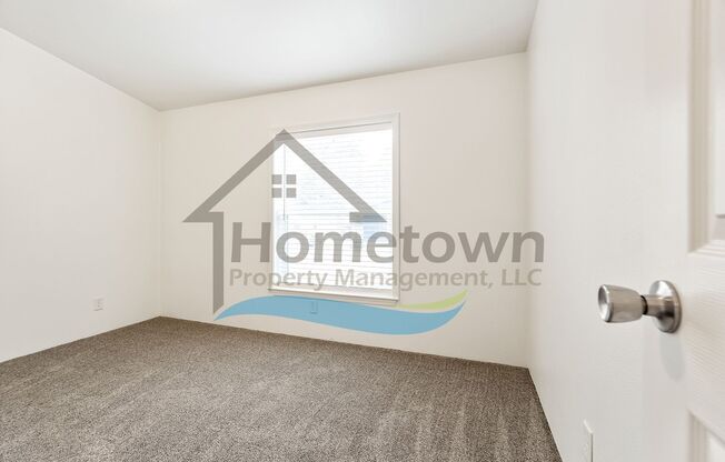 3 beds, 2 baths, $1,550, Unit Space 44