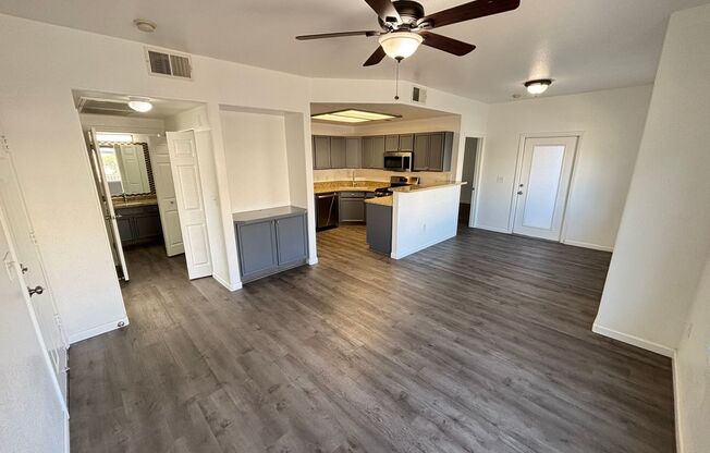 Modern 2bed/1.5bath  Condo nestled in a great area!