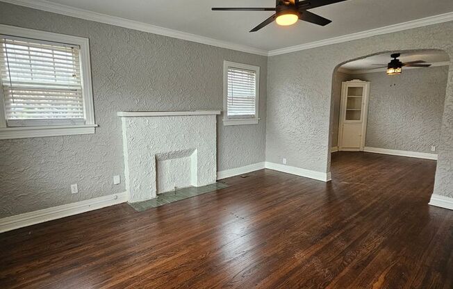 1 bed, 1 bath, 900 sqft, $1,200, Unit 1412-1