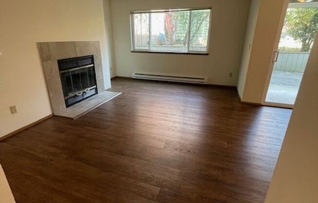 1 bed, 1 bath, 576 sqft, $1,550, Unit 104