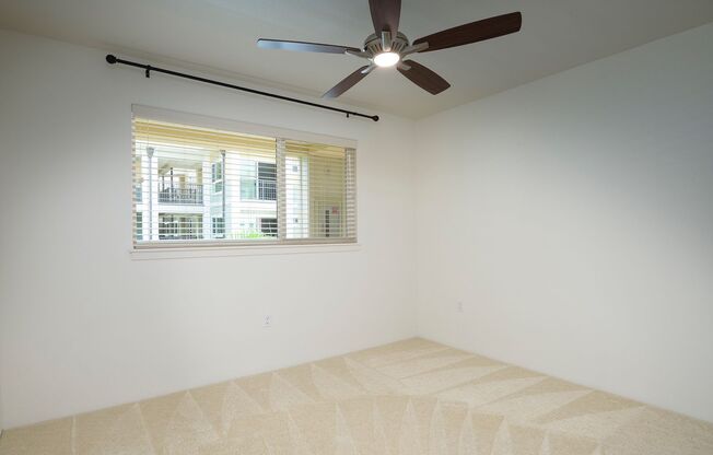 2 bedroom 2 bath with 2 covered parking Kailua