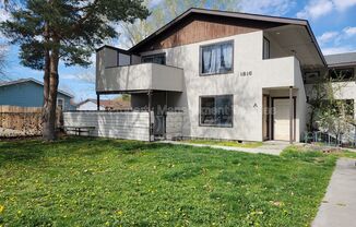 1816 W 21 AVE