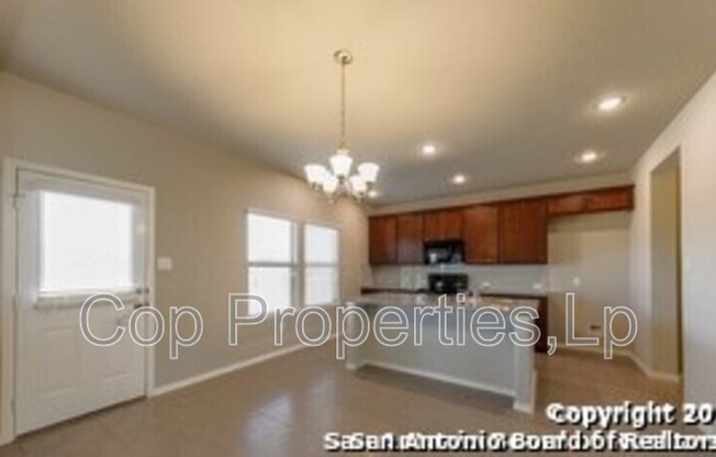 2618 PARIA CYN
