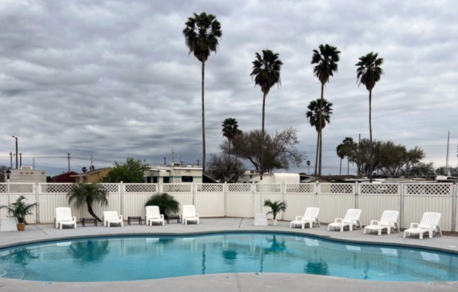 1 bed, 1 bath, 480 sqft, $745, Unit 351