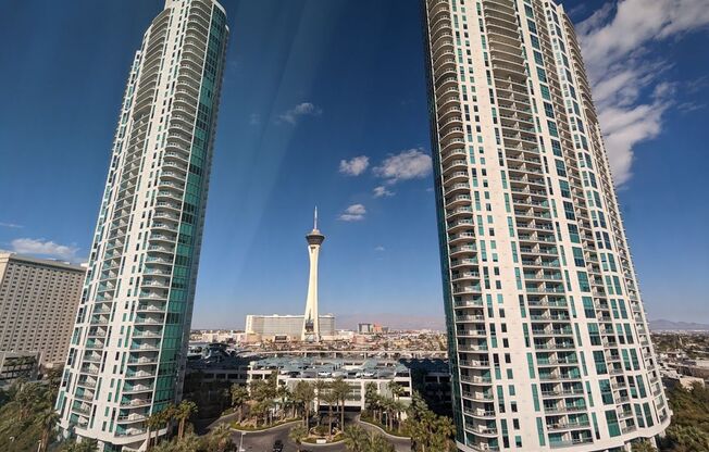 2 beds, 2 baths, $3,195, Unit # 2002