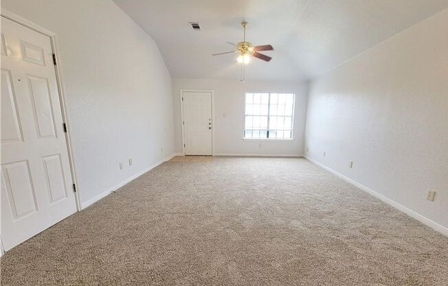 3 Bed / 2 Bath Duplex in Killeen with Fenced Backyard