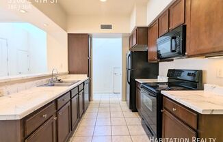 3168 E 4 ST