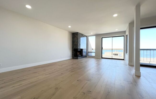 Beautifully Remodeled Condo with OCEAN VIEWS - Water Utility Included!