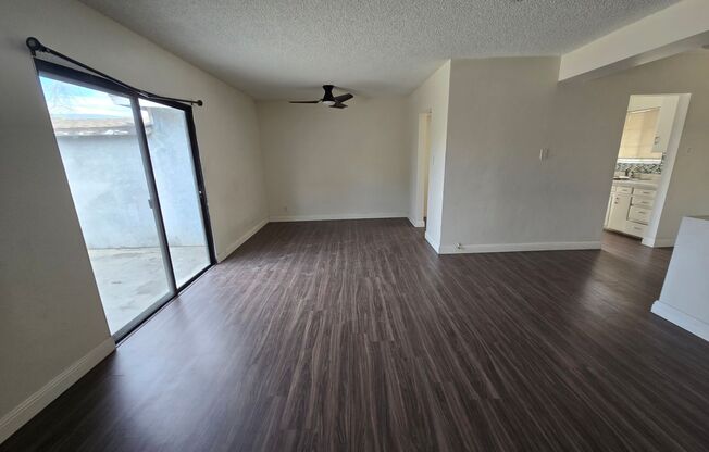 3 beds, 1 bath, $2,395