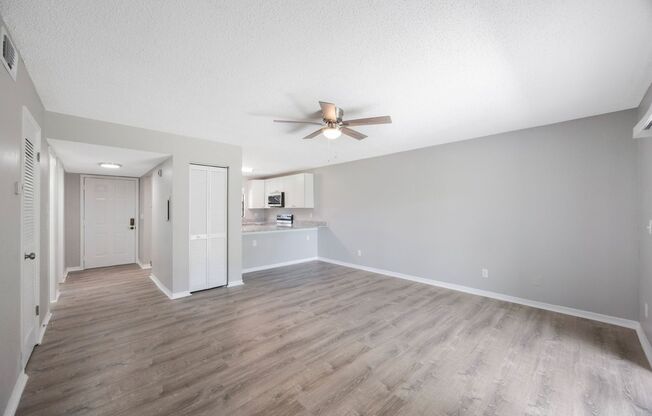 Newly Renovated 2 bedroom 2 bath within walking distance to Main Street** 1/2 off August Rent if Moved in by July 31st**