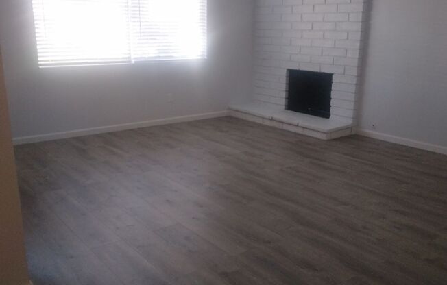 BPW 375 COMPTON TAYLOR