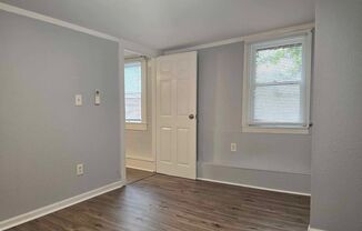 2 beds, 1 bath, $1,175