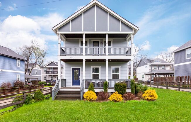 3 bedroom/3 Bath East Nashville beauty!  AVAILABLE mid-August!