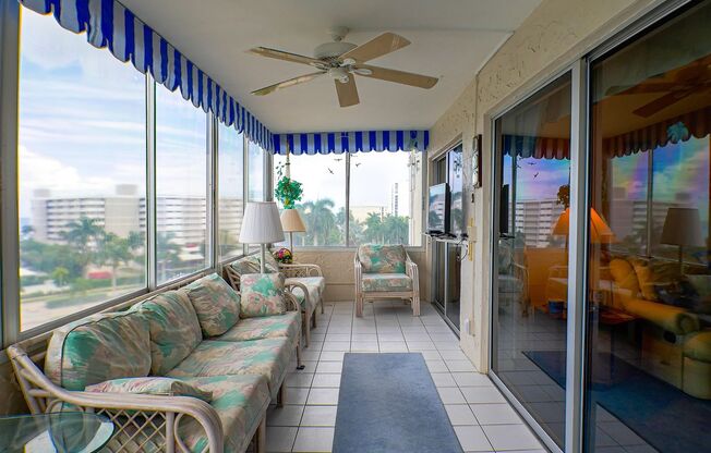 2 beds, 2 baths, $3,000, Unit APT 66