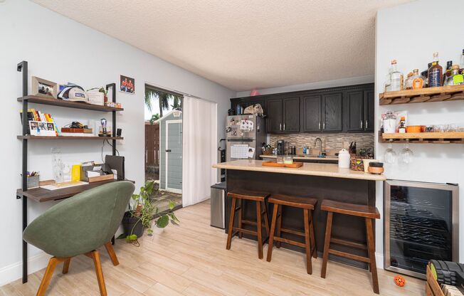 2 beds, 2 baths, $1,799