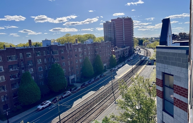 1 bed, 1 bath, 613 sqft, $2,600, Unit 504
