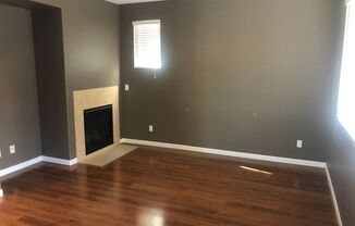 3 beds, 2 baths, $3,250