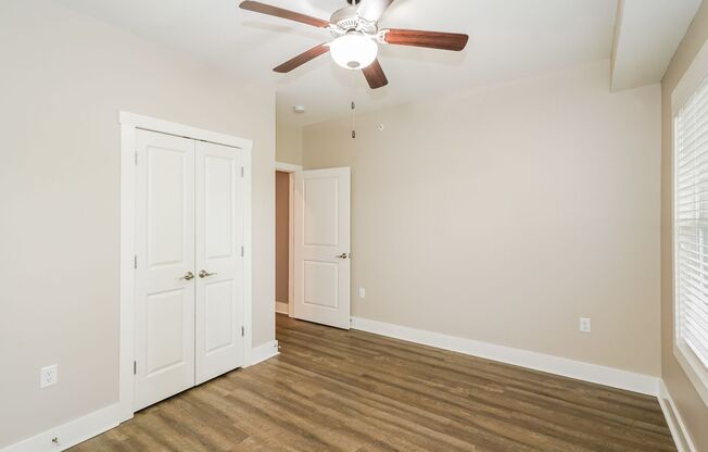 3 beds, 2 baths, 1,440 sqft, $1,770, Unit O107