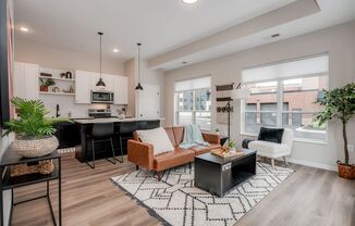 1 bed, 2 baths, 913 sqft, $2,124, Unit 125