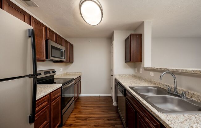 2 beds, 2 baths, 1,100 sqft, $1,399, Unit 15-D