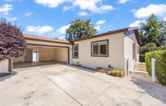 Charming, Light-Filled 3-Bedroom, 2-Bathroom Home in Altadena