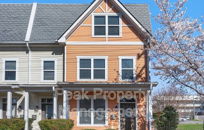 1221 PERRY ST