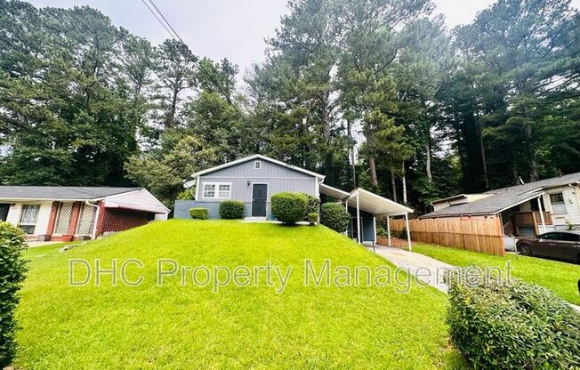 2637 SANTA MONICA DR NW